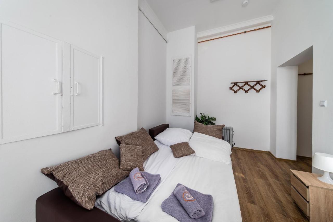Jm Rooms Lubicz I Krakau Exterior foto