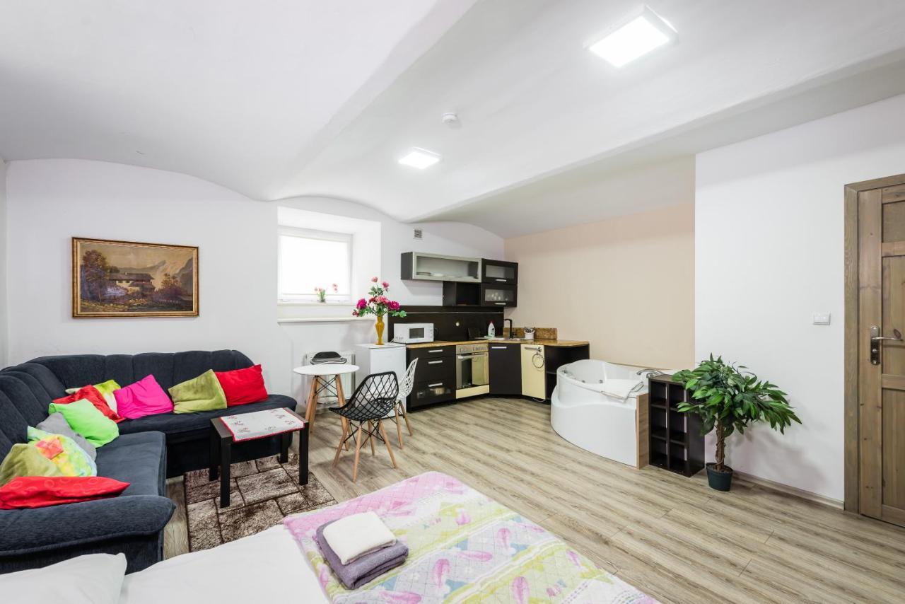 Jm Rooms Lubicz I Krakau Exterior foto