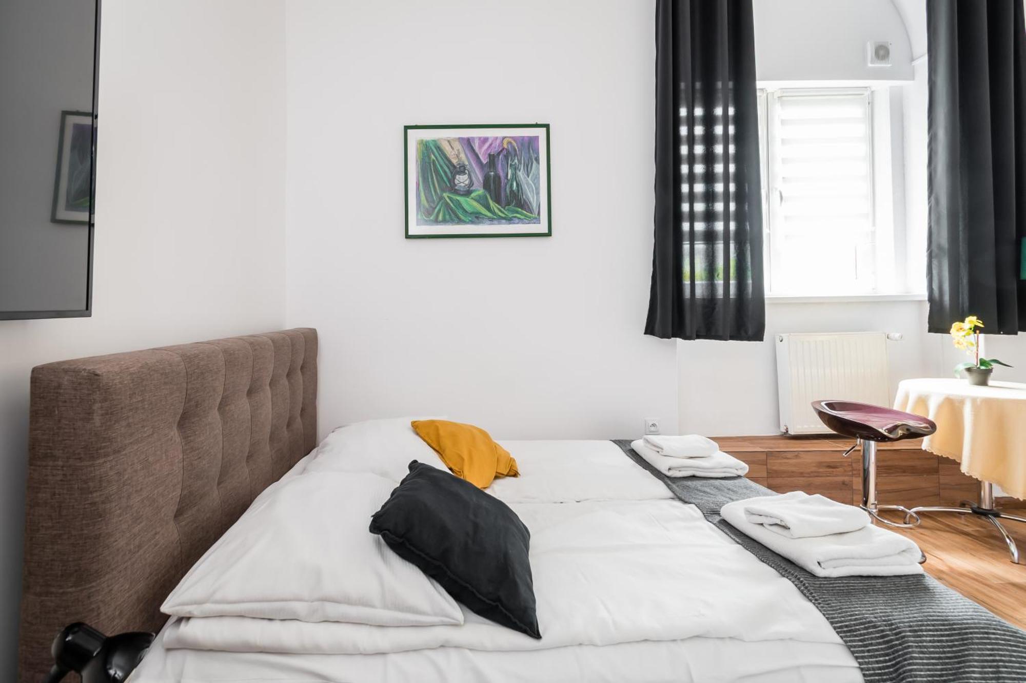 Jm Rooms Lubicz I Krakau Exterior foto